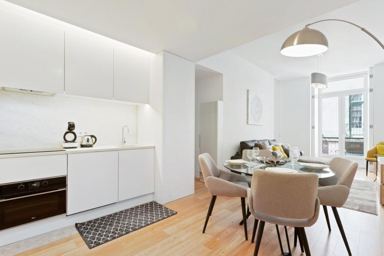 Spacious 1 Bedroom Apartment Near Baixa Lisbon Luaran gambar